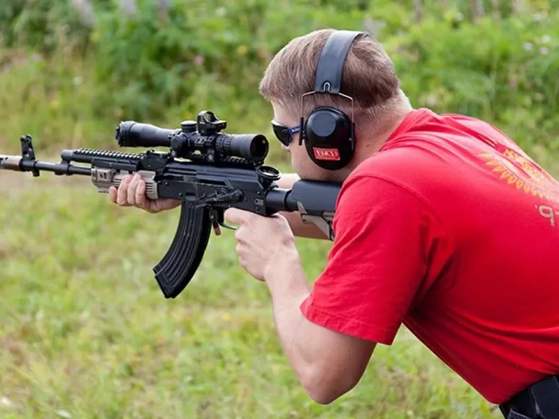 Практическая стрельба из огнестрельного карабина